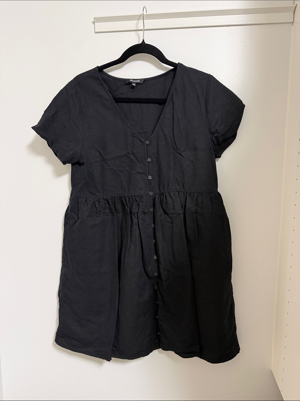 Madewell Black Button-Front V-Neck Babydoll Tunic